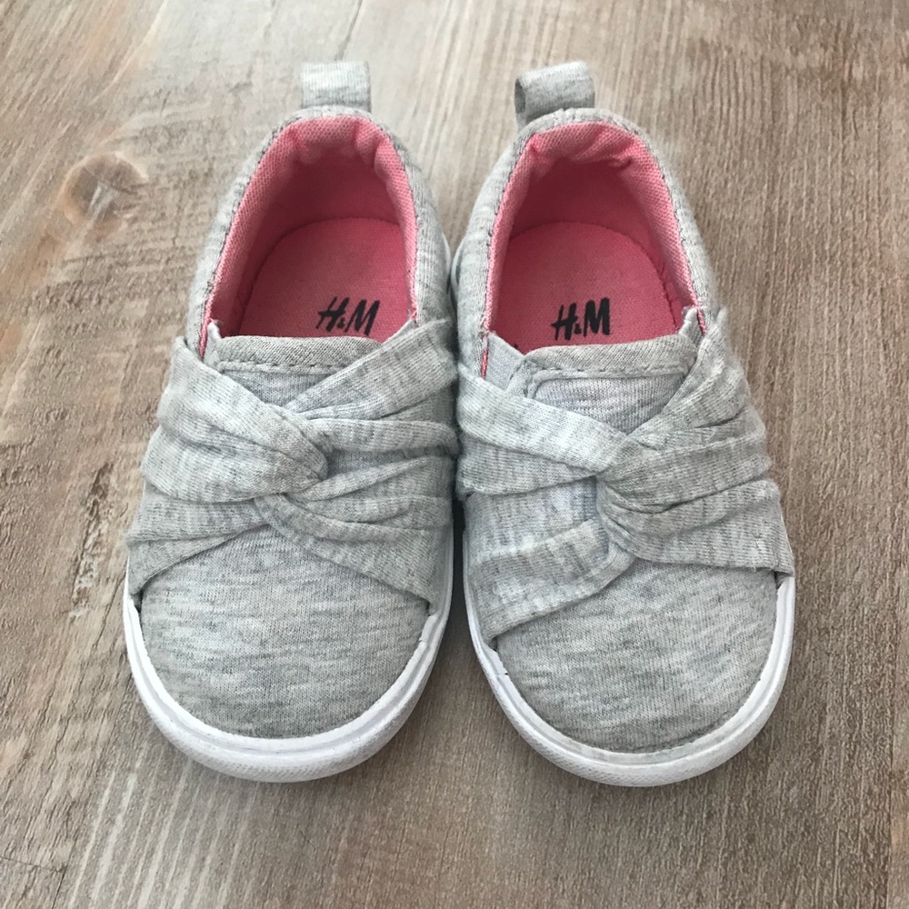 Toddler shoes